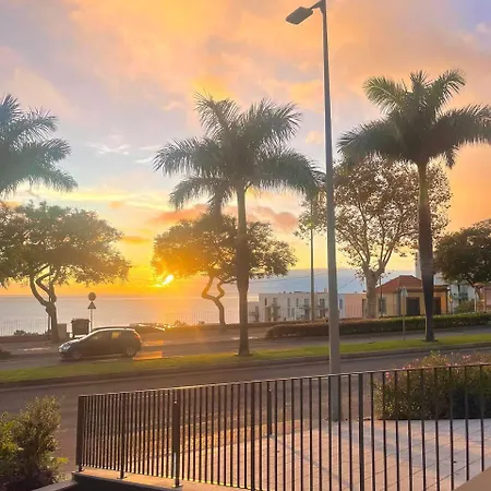 Lux Ocean View Varino 05 * Funchal (Madeira)