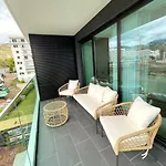 Lux Ocean View Varino 05 Funchal