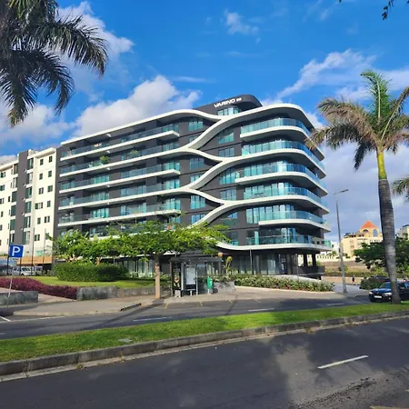 Appartamento Lux Ocean View Varino 05 Funchal (Madeira)