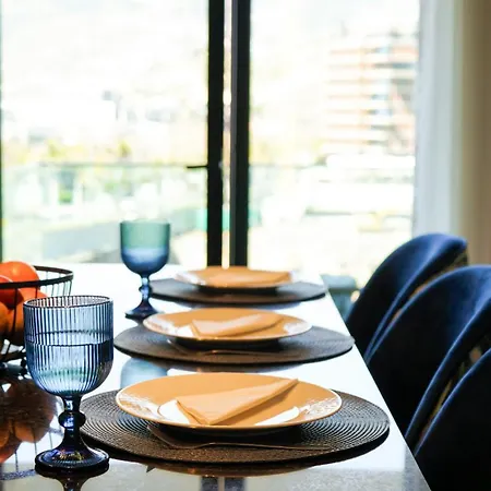 Lux Ocean View Varino 05 Apartamento *