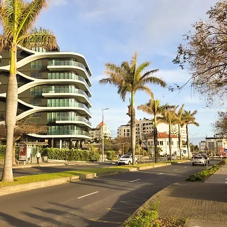 Lux Ocean View Varino 05 شقة *
