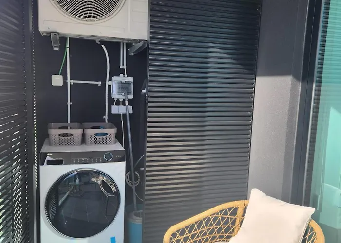 Lux Ocean View Varino 05 *