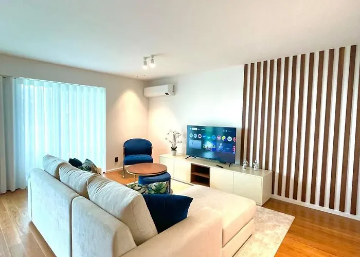 Lux Ocean View Varino 05 *