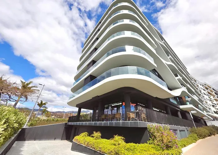 Lux Ocean View Varino 05