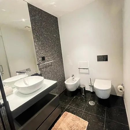 Lux Ocean View Varino 05